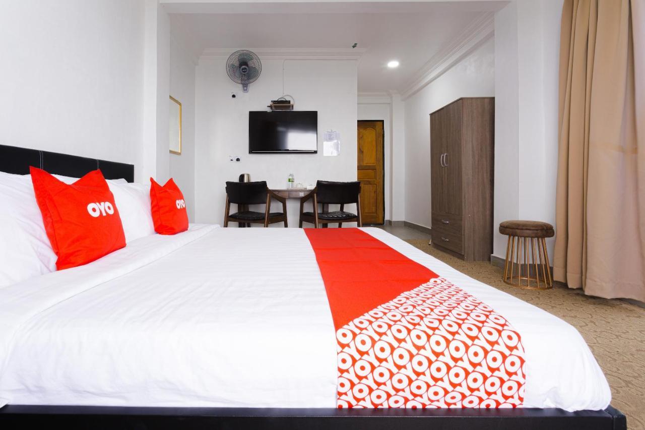 Oyo 90043 Jasni Rijan Resort Ranau Extérieur photo
