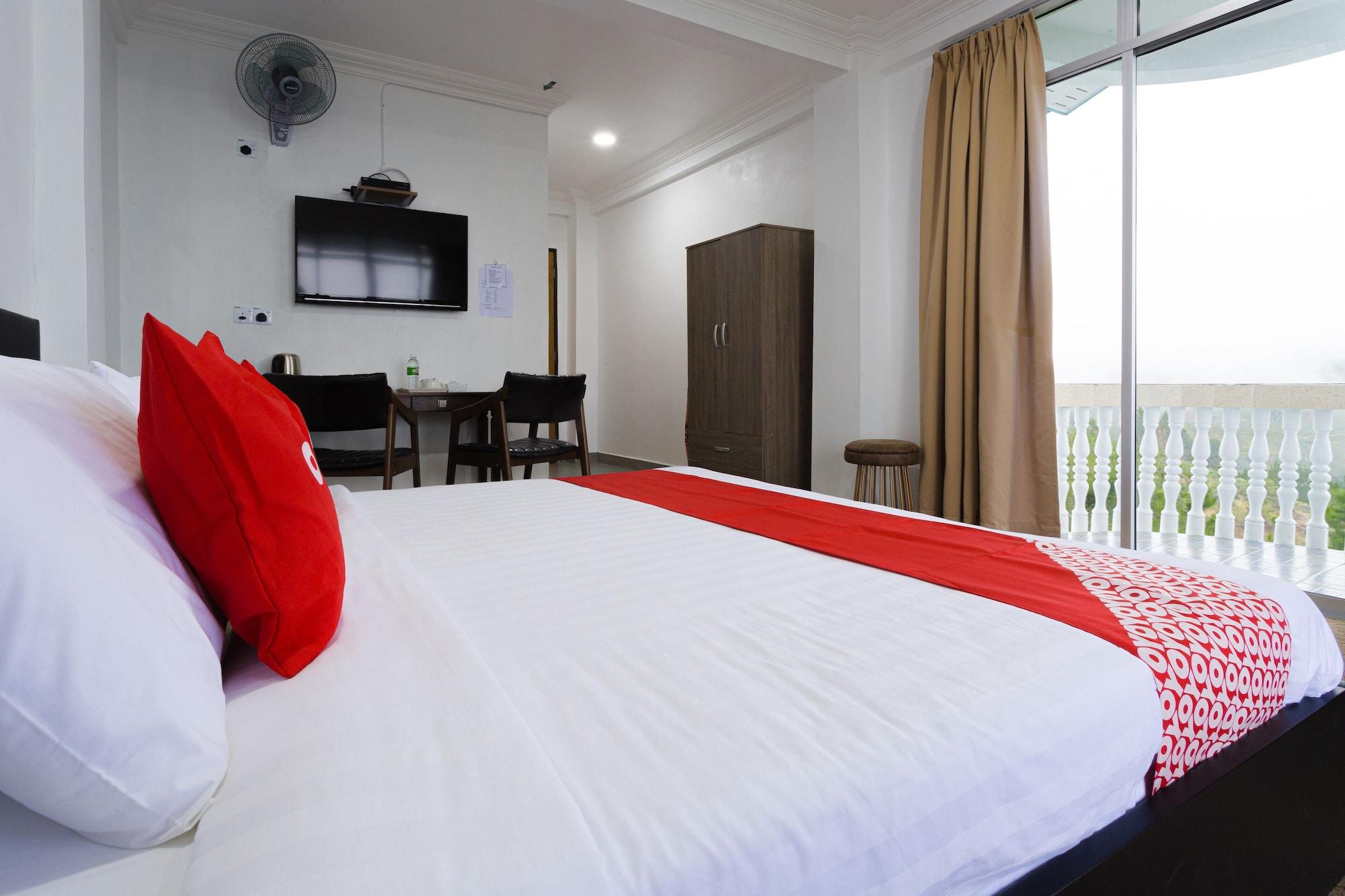 Oyo 90043 Jasni Rijan Resort Ranau Extérieur photo