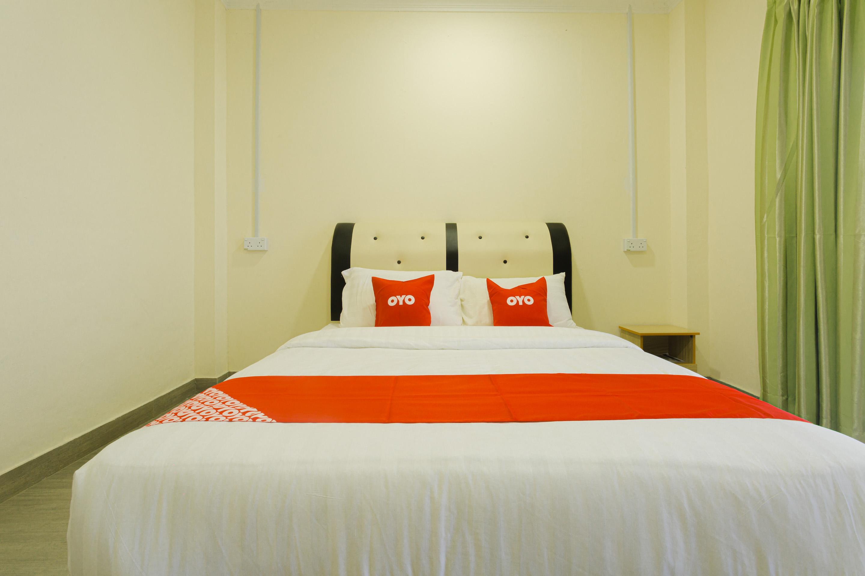 Oyo 90043 Jasni Rijan Resort Ranau Extérieur photo
